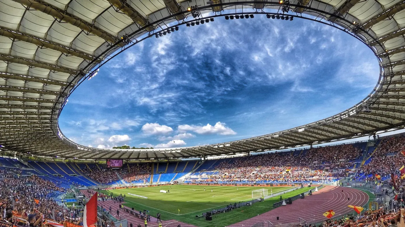 Stadio Olimpico: ingresso al campo durante una giornata di campionato